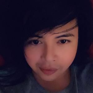 Meet your Posher, Nico